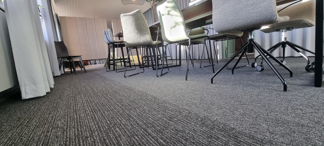 Photo office carpet cleaning
